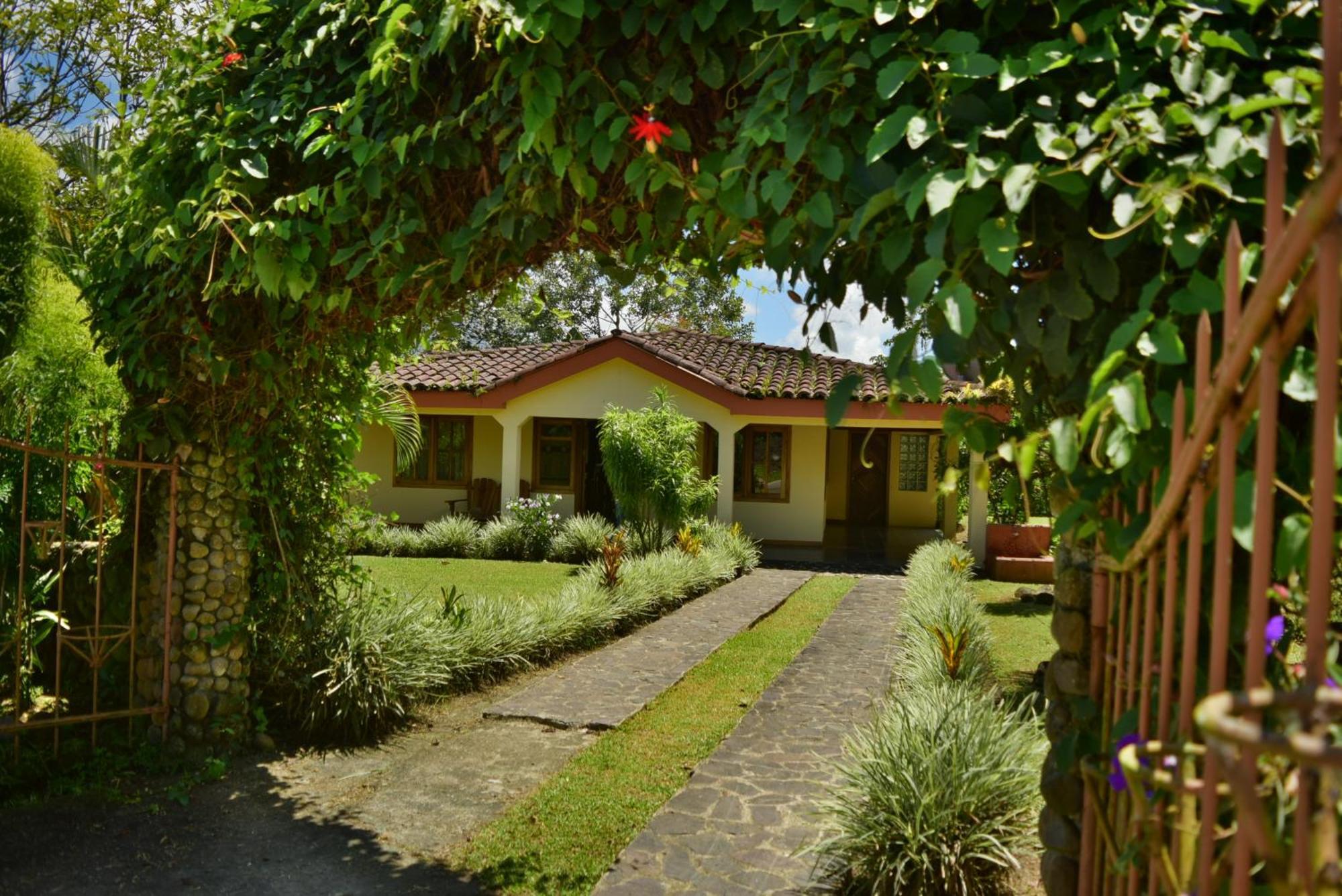 Mirador House, Cozy Private Home W- Volcano View El Castillo Exteriör bild